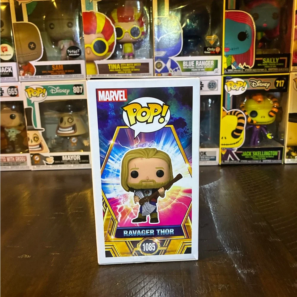Pop! Thor Love and Thunder Ravager Thor #1085 Entertainment Earth Exclusive